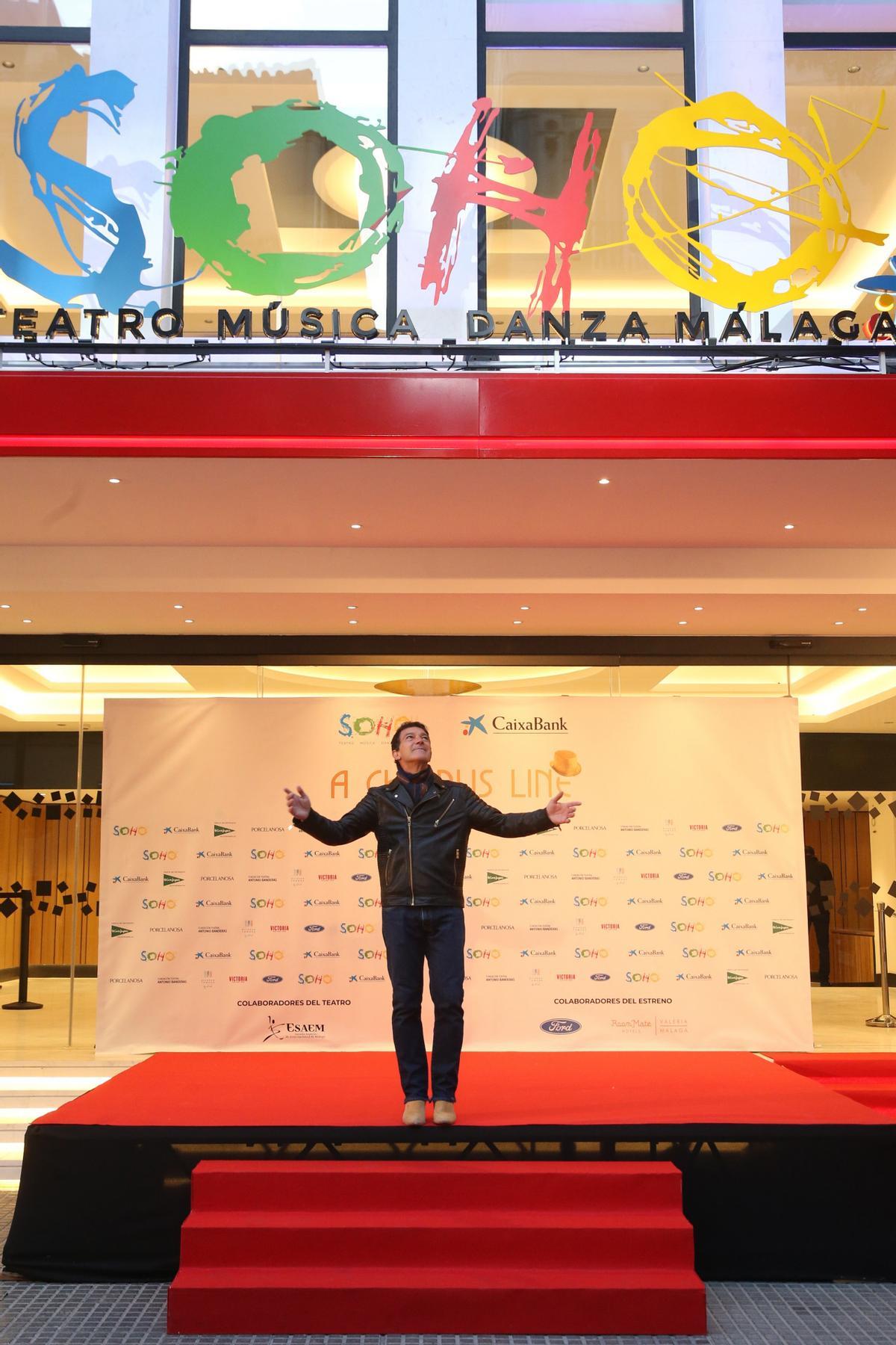 Antonio Banderas con el Teatro del Soho en su Málaga natal
