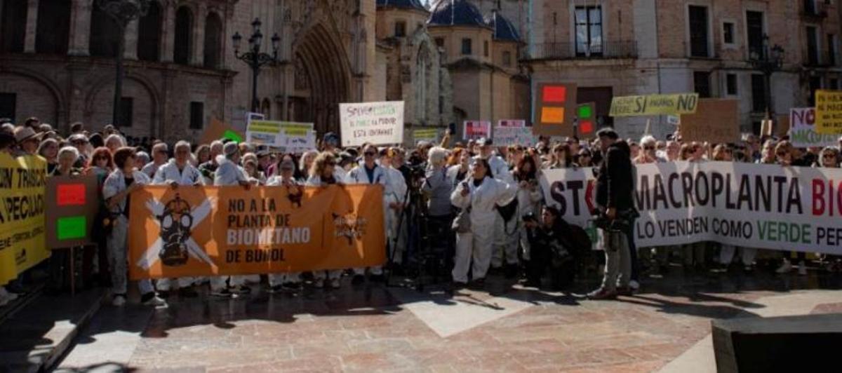 Protesta contra las plantas de biometano en València.