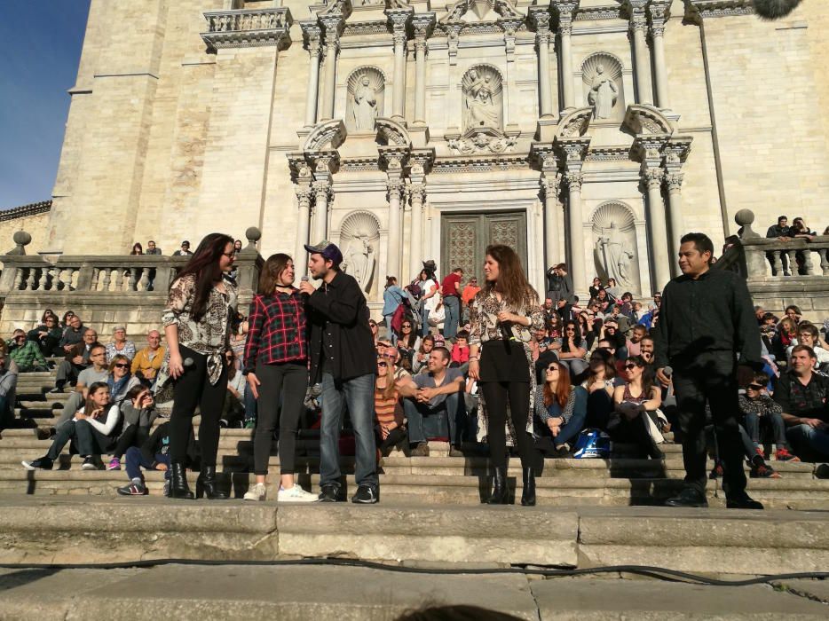 Els Not Named, finalistes del concurs de TV3, a les escales de la catedral