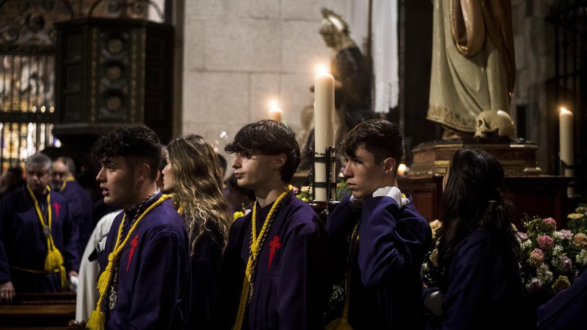 FOTOGALERÍA | La Madrugá y Jesús Condenado, en Cáceres