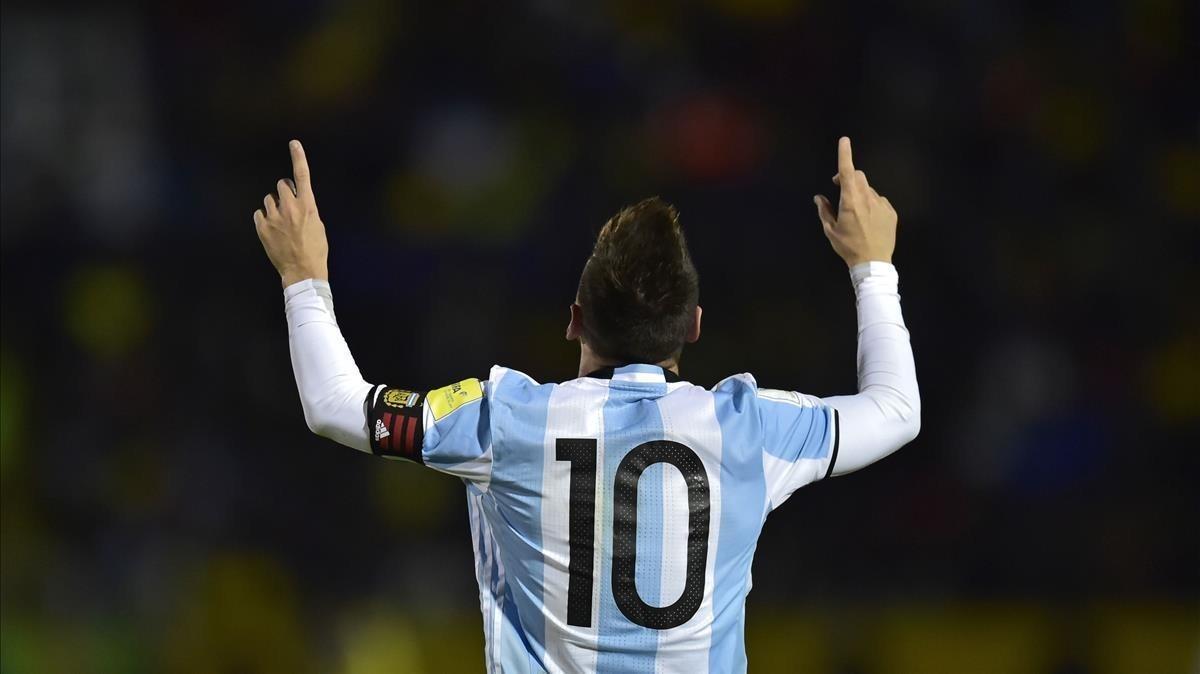 rpaniagua40499150 topshot   argentina s lionel messi celebrates after scoring 171013170854