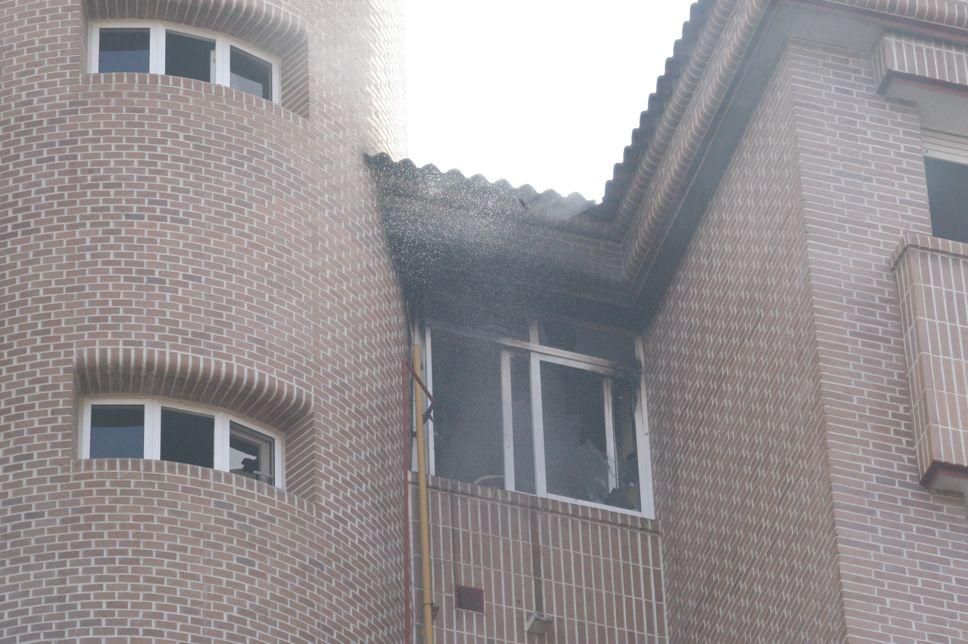 Incendio en una casa en San Antón