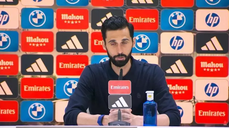 Arbeloa sobre Carvajal: "Voy a pensar lo que es mejor para mi equipo"