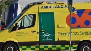 Muere un trabajador en Osuna al volcar una máquina de coger aceitunas