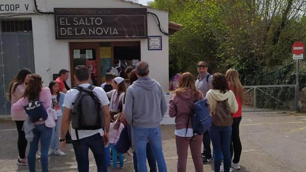 El Centro de Interpretación del Salto de la Novia ya recibe a los turistas.