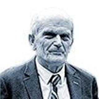 Emilio Martínez Mata