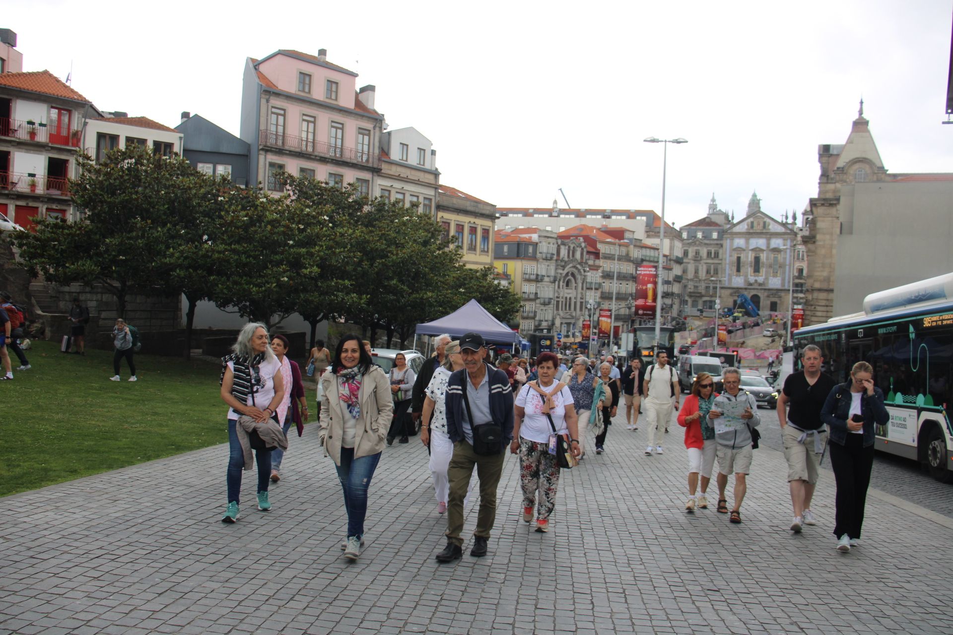 GALERÍA | Los alumnos del CEPA “estudian” la ciudad de Oporto