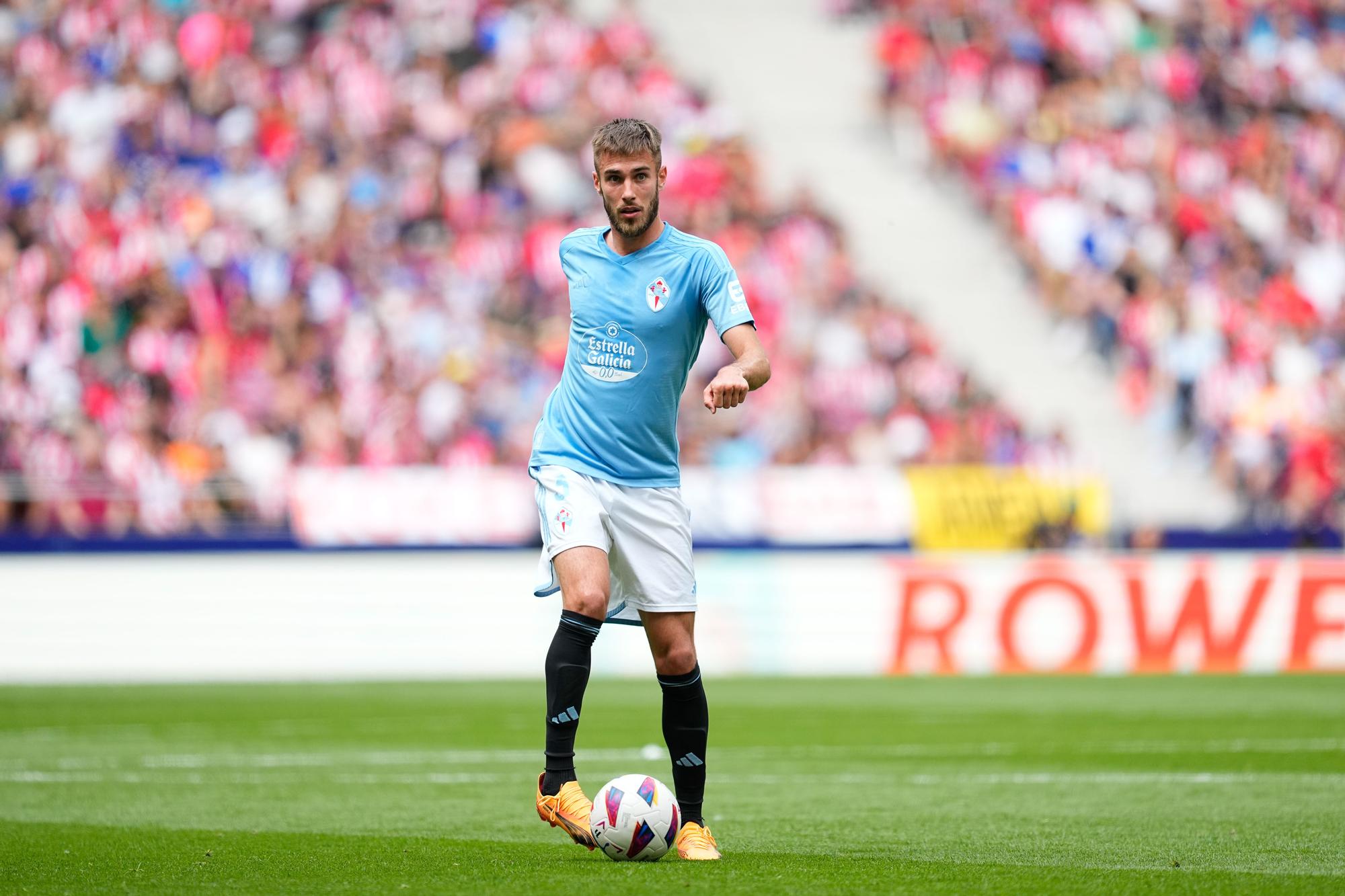 Oscar Mingueza of Celta de Vigo in action during the Spanish League, LaLiga EA Sports, football match played between Atletico de Madrid and Celta de Vigo at Civitas Metropolitano stadium on May 12, 2024, in Madrid, Spain. AFP7 12/05/2024 ONLY FOR USE IN SPAIN / Oscar J. Barroso / AFP7 / Europa Press;2024;SOCCER;SPAIN;SPORT;ZSOCCER;ZSPORT;Atletico de Madrid v Celta de Vigo - LaLiga EA Sports;