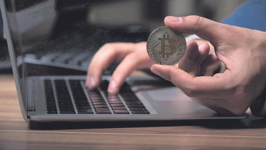 Frau internacional amb criptomonedes: Descobreix si alguna d&#039;aquestes 476 webs t&#039;ha estafat