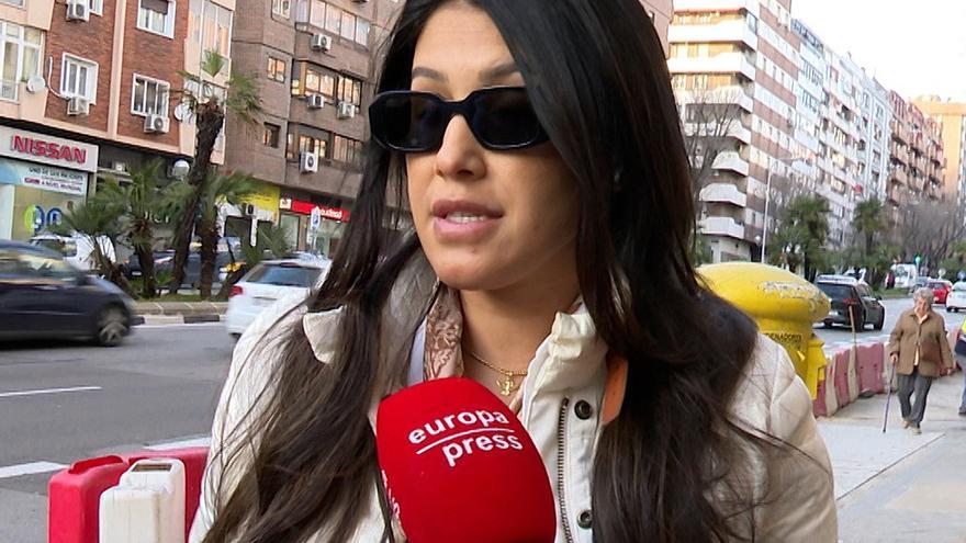 Gabriela Guillén se ríe tras hacerse públicas las transferencias que le hizo Bertín Osborne