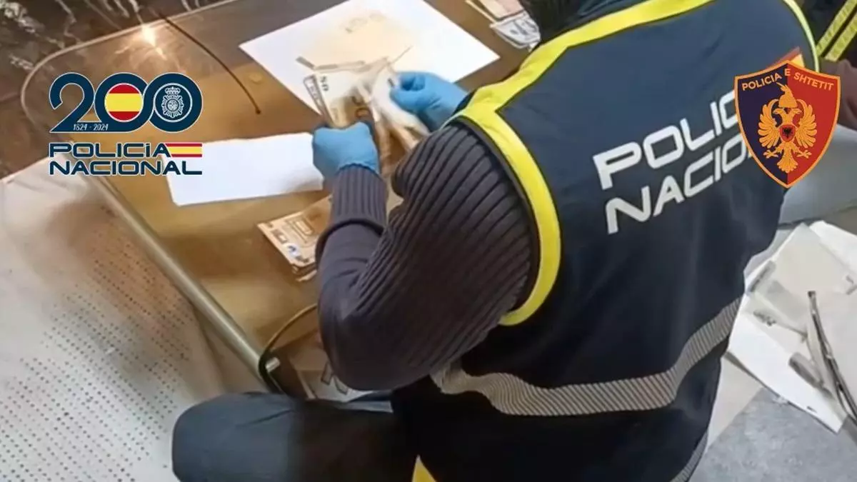 Cae una banda que cometió once robos con violencia en viviendas de lujo de la costa levantina, Córdoba y Málaga