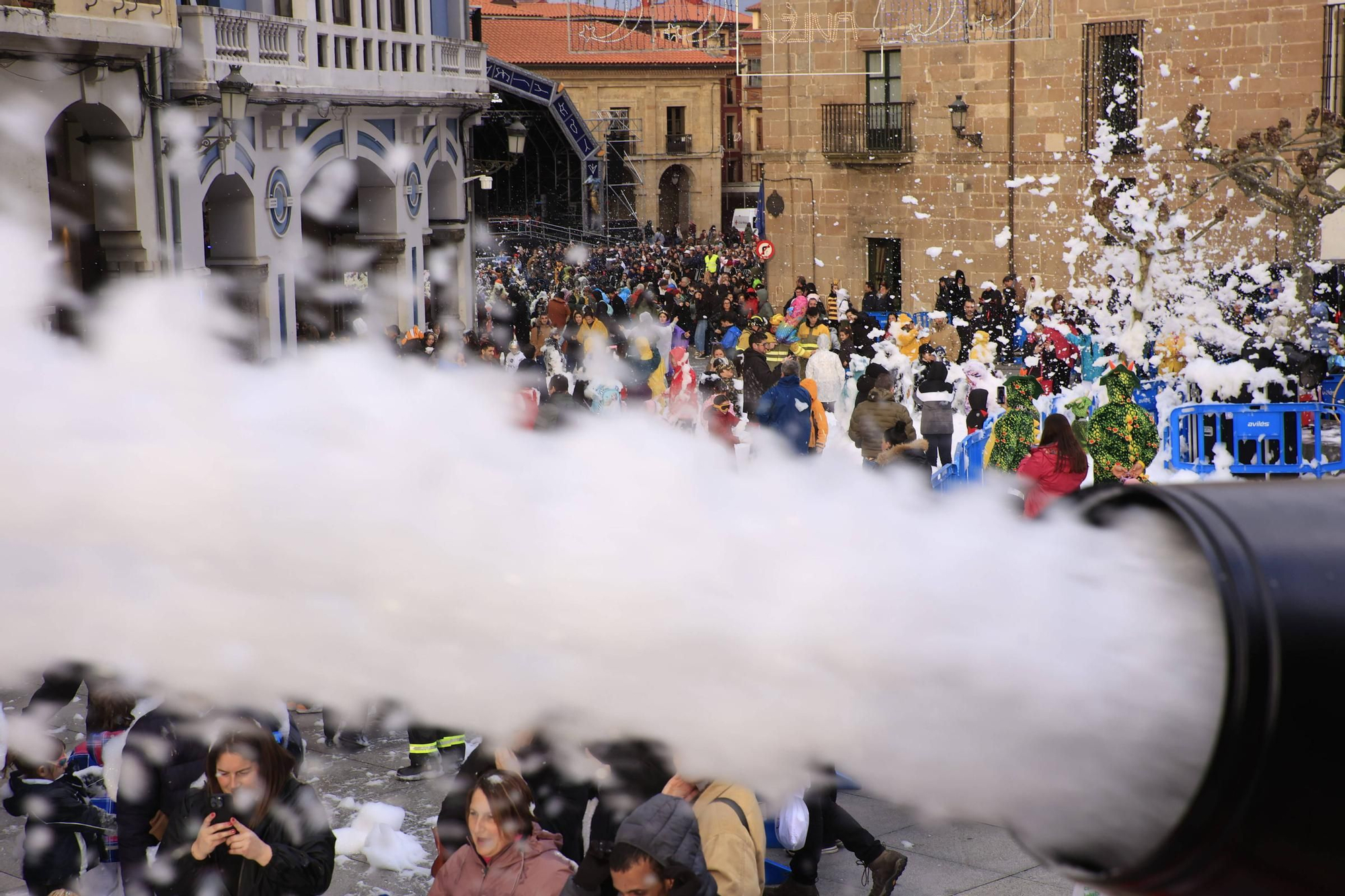 EN IMÁGENES: Así fue el espectacular 37.º Descenso de Galiana en el Antroxu de Avilés
