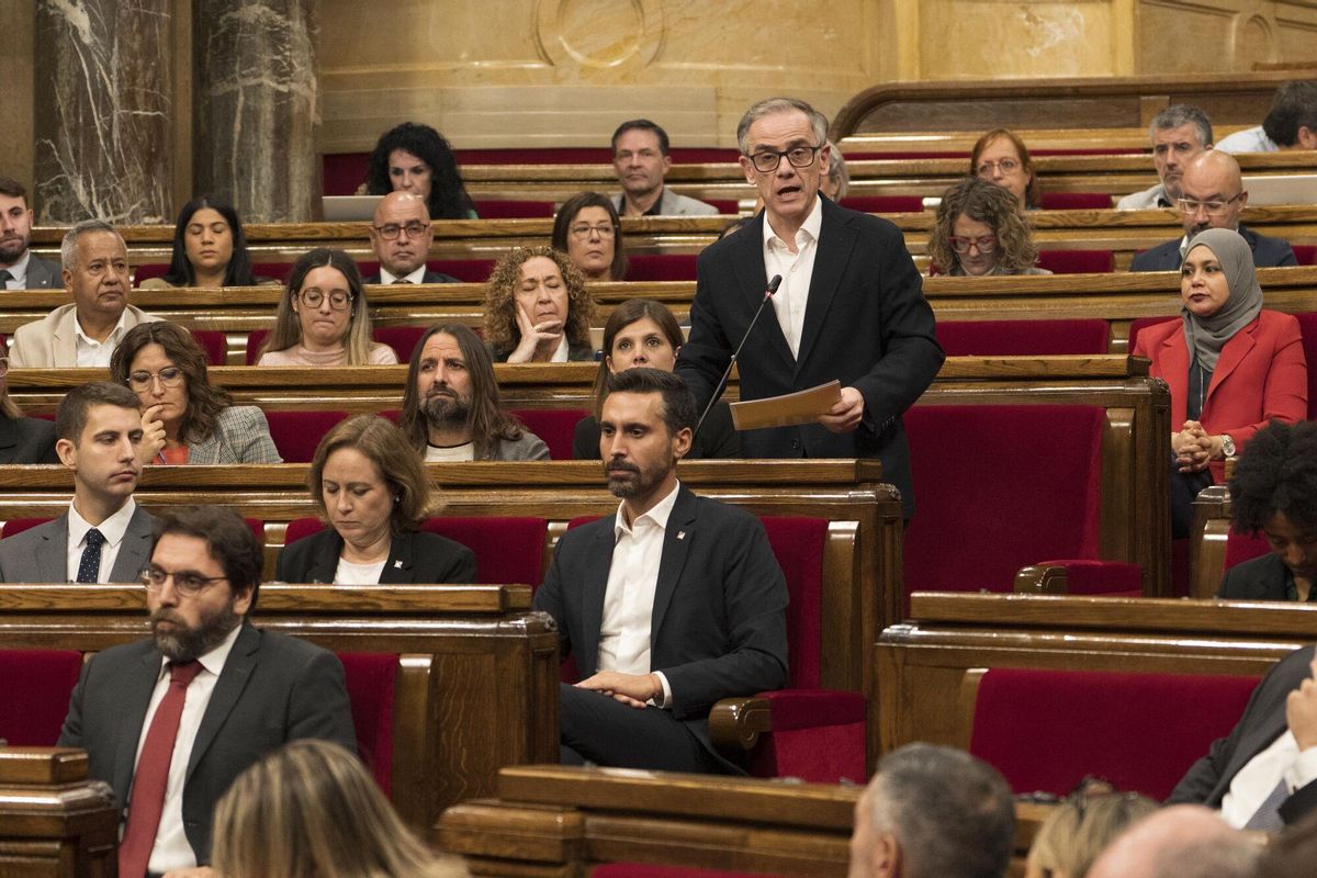 Barcelona 30/10/2024 Sesión de control al president Salvador Illa y al Govern en el Parlament En la foto, intyervención del diputado de ERC Josep Maria Jové Fotografía de Ferran Nadeu