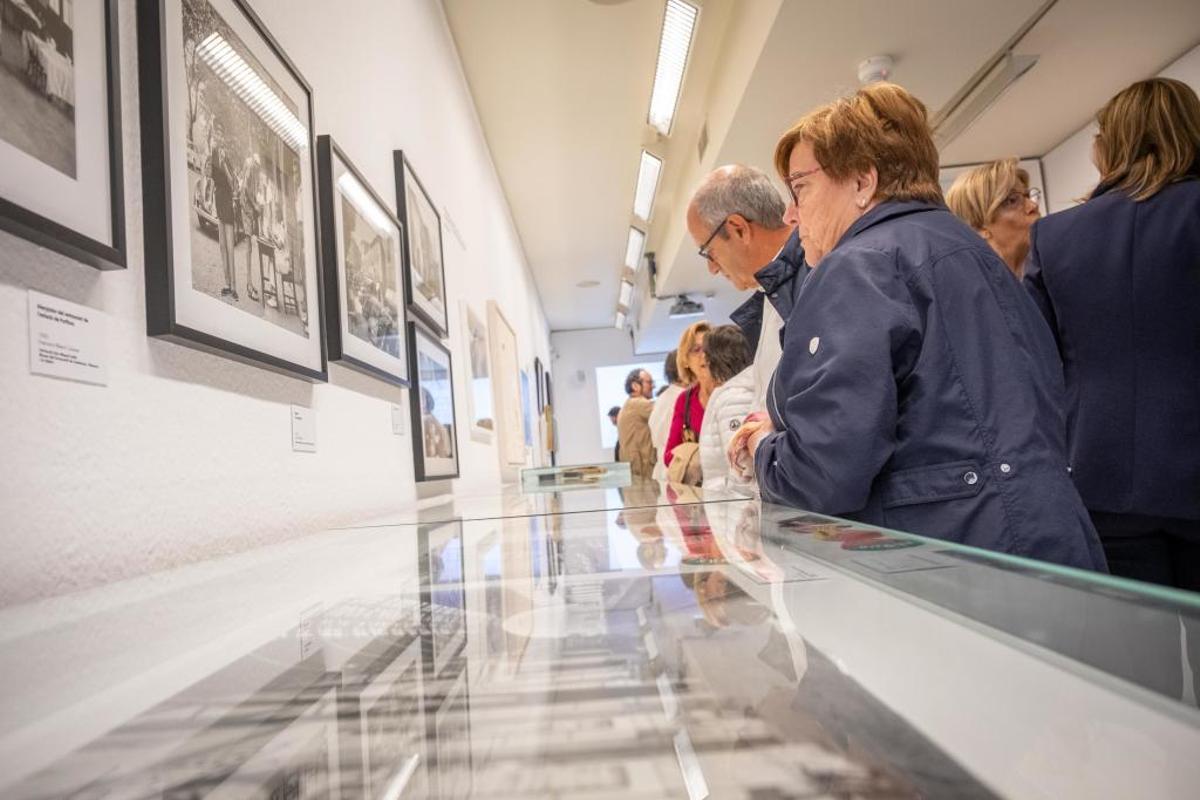 L'exposició es va inaugurar per Fires