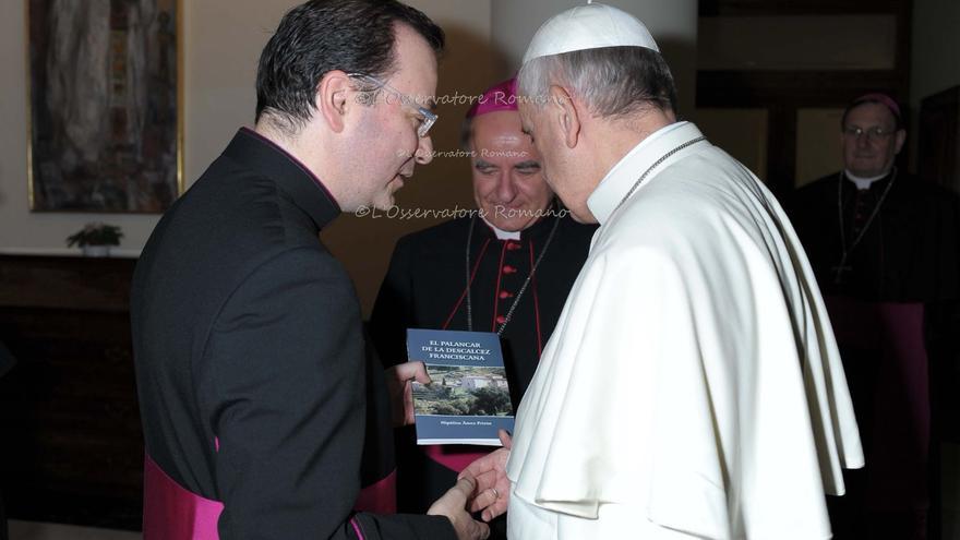 Diez años en Roma: vivencias del sacerdote extremeño que conoció a Bergoglio