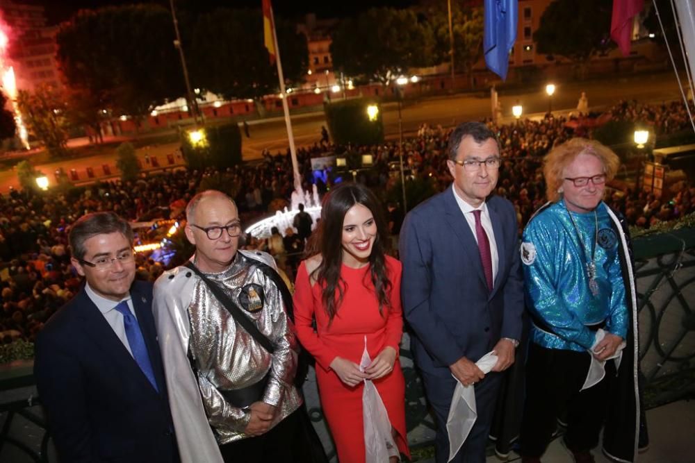 Desfile y lectura del Testamento de Doña Sardina