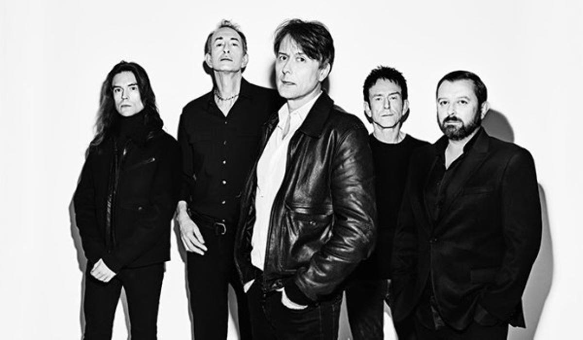 La banda británica Suede actuará en Pirineos Sur.