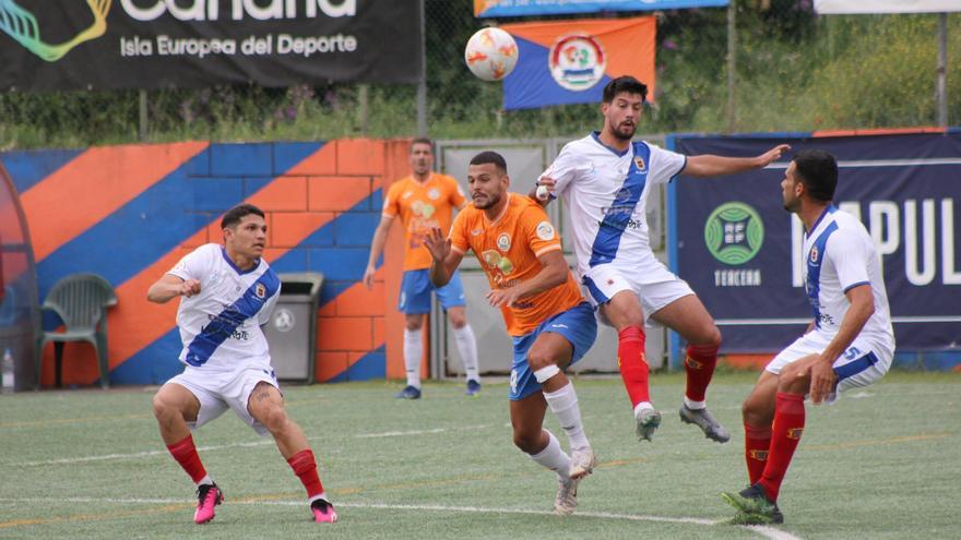 El Lanzarote se consolida en las plazas de &#039;playoff&#039; a costa de un Panadería Pulido en mala dinámica