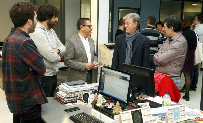 Pedro Santisteve visita la redacción de EL PERIÓDICO DE ARAGÓN