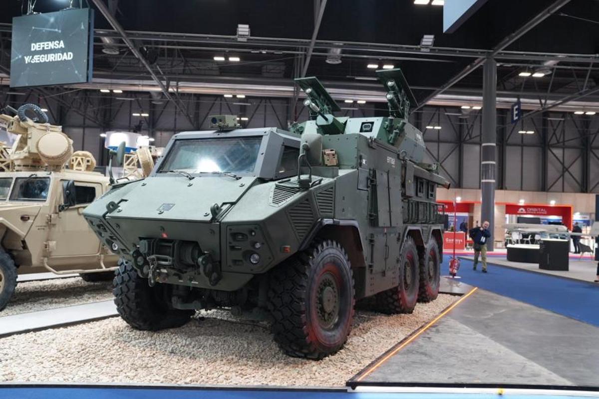El vehículo de combate 6X6 Ferox con el que concurre Escribano en la carrera por contratos de Defensa.