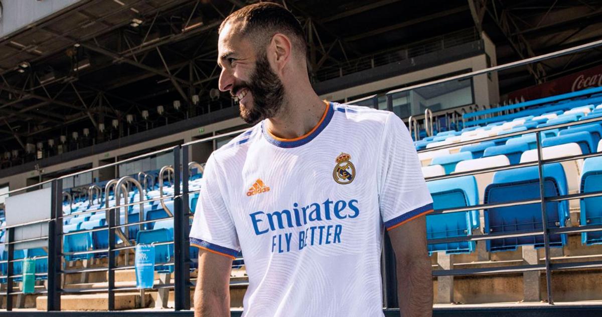 Oficial: así ha presentado el Madrid la nueva camiseta para la temporada  2021/2022