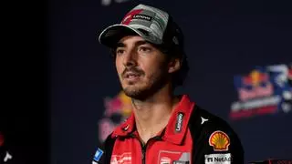 Bagnaia se disculpa con Álex Márquez: “Nunca quise decir que me había tirado aposta”