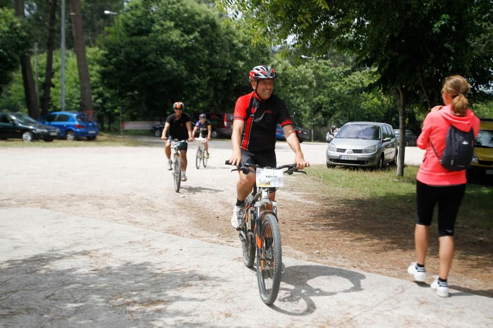 Más de 100 ciclistas participaron en la segunda edición de la Marcha por los Montes de Vigo.