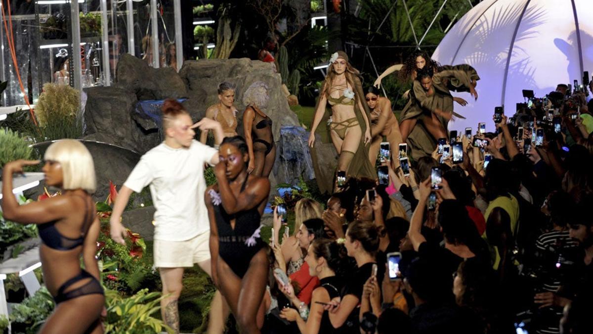 Desfile de Savage X Fenti durante la Semana de la Moda de Nueva York