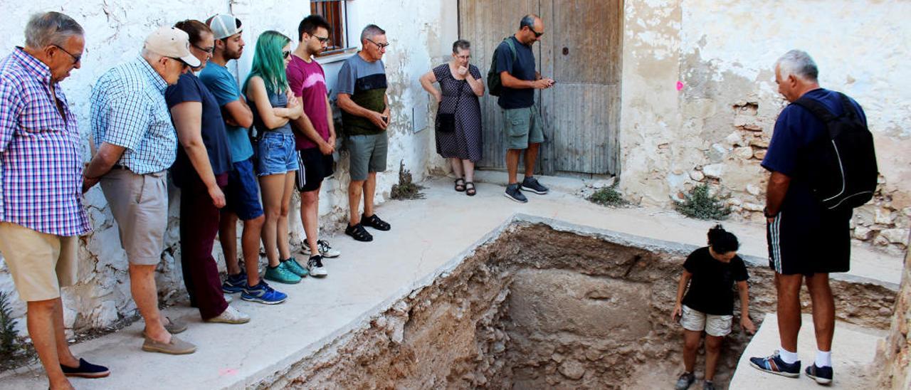 Vilamarxant saca  a la luz su antigua muralla y un  portal almohade