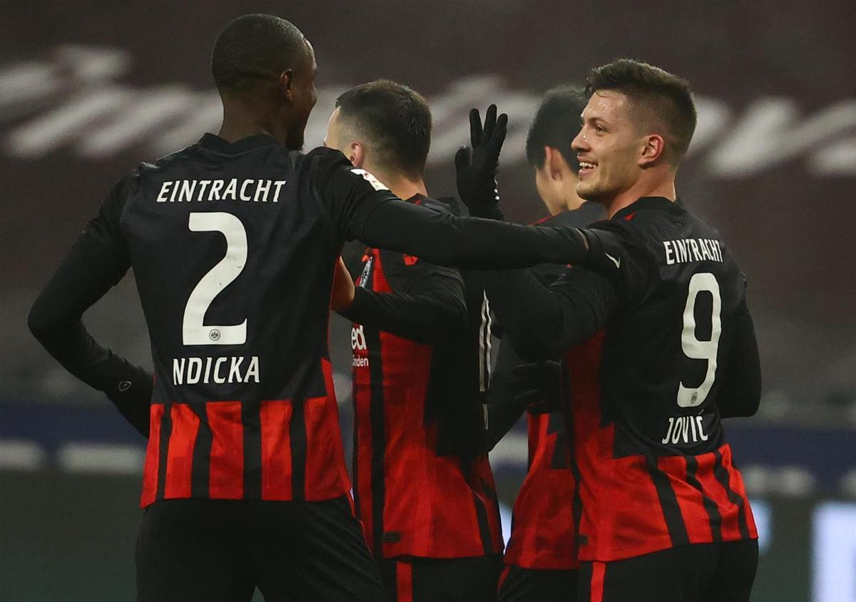 Jovic és un altre a l’Eintracht: dos gols en 31 minuts