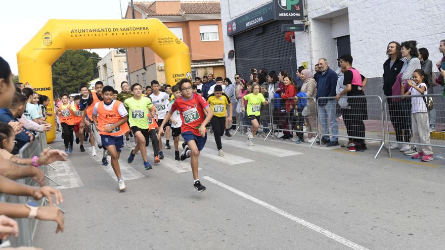 Diez años de carrera popular en Santomera