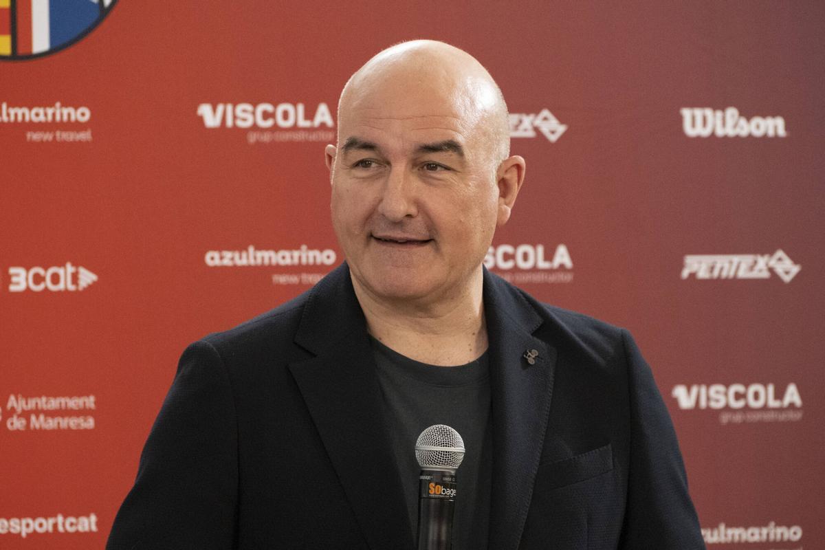 Totes les fotos de la pesentació del Catalunya-Gran Bretanya a l'Ajuntament de Manresa