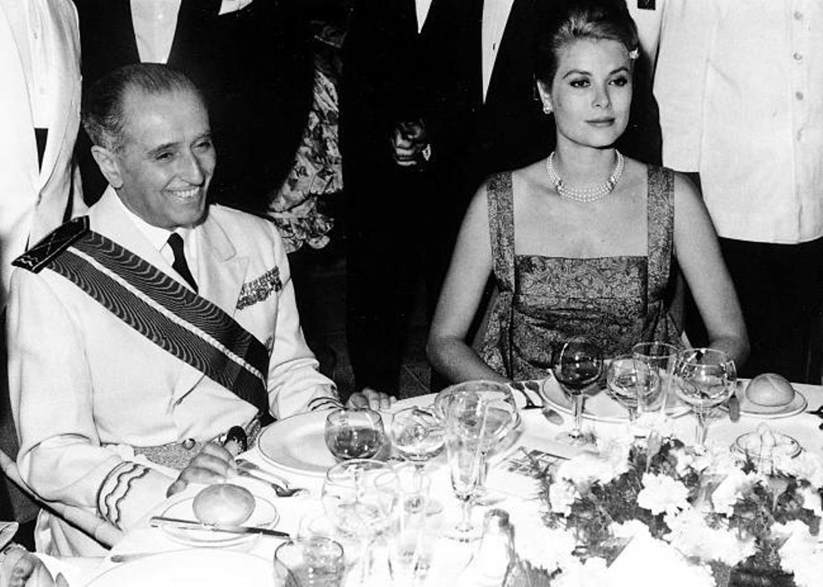 Un cóctel para celebrar el 60 aniversario |