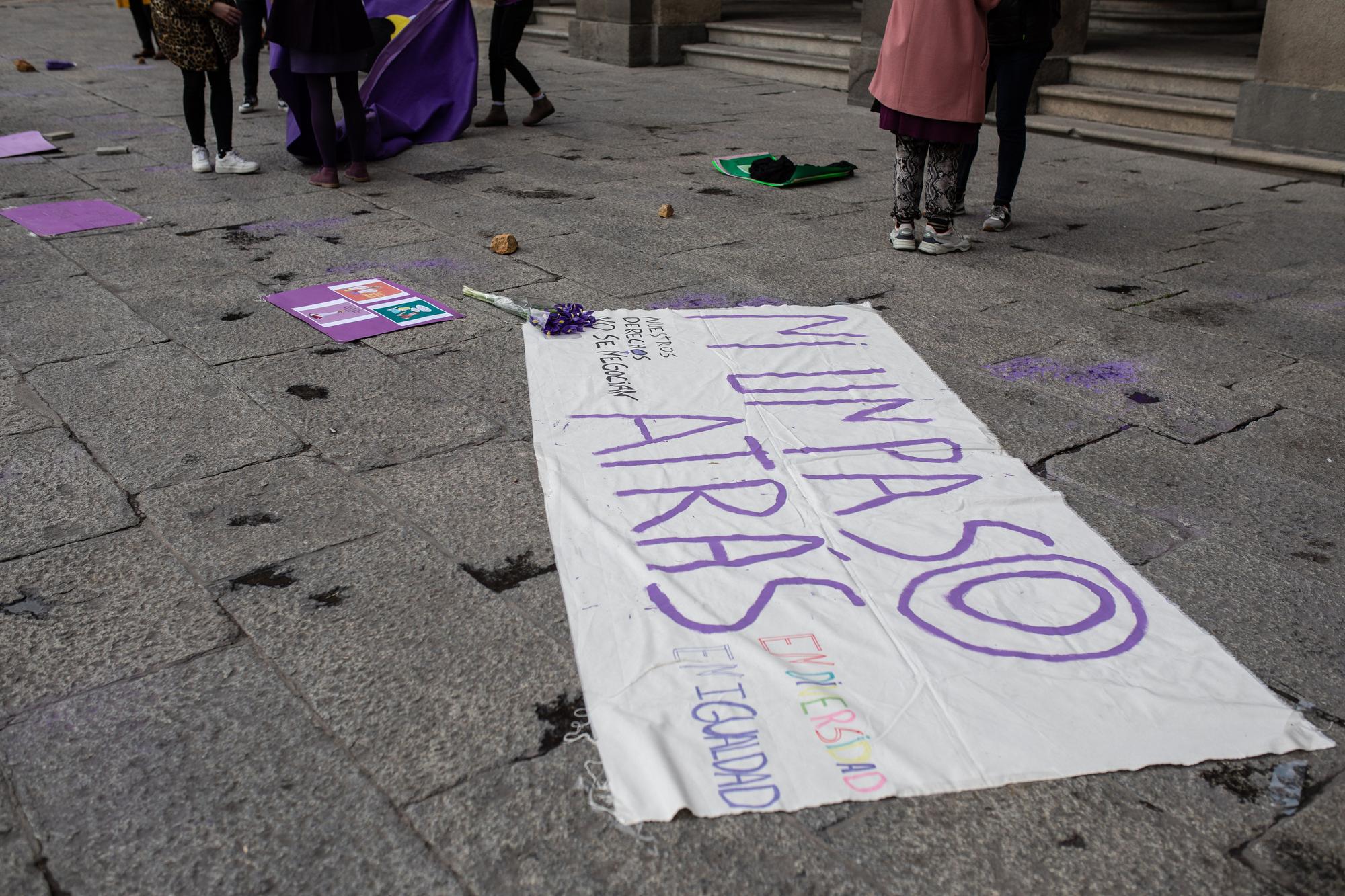 GALERÍA | Concentración de la Asamblea de Mujeres por el 8M en Zamora