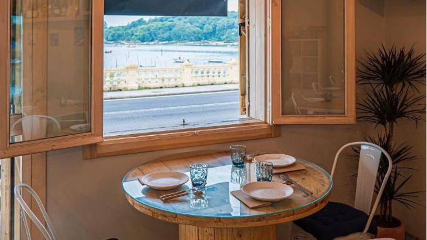 D&#039;Leria, la taberna marinera con vistas a la Isla de Cortegada en el corazón de O Salnés