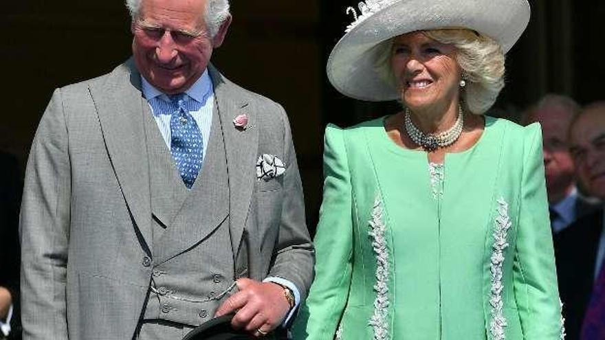 El príncipe Carlos y su esposa Camilla, en un acto reciente. // Reuters