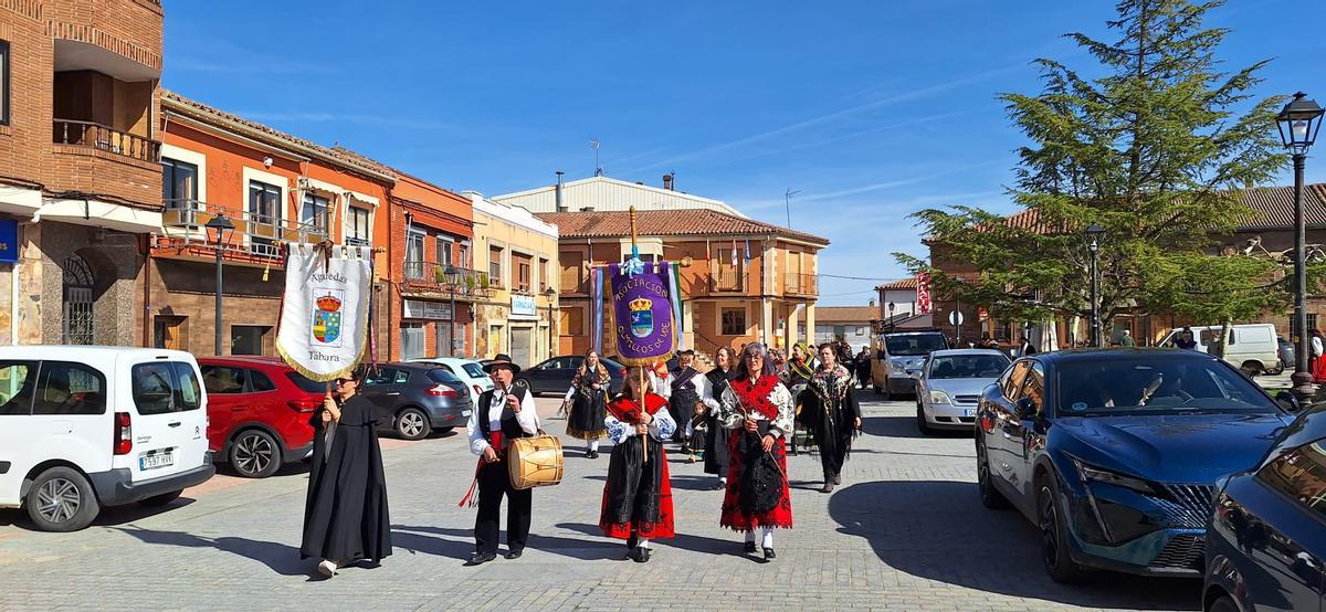 GALERÍA | Las mujeres de Tábara bailan a Santa Águeda