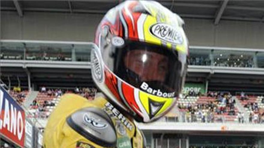 Espargaró confirma su progresión al lograr su primera &#039;pole&#039; en 125 cc