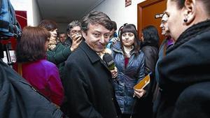 El nou alcalde de Ponferrada, Samuel Folgueral, ahir, a l’arribar al congrés del PSOE del Bierzo.