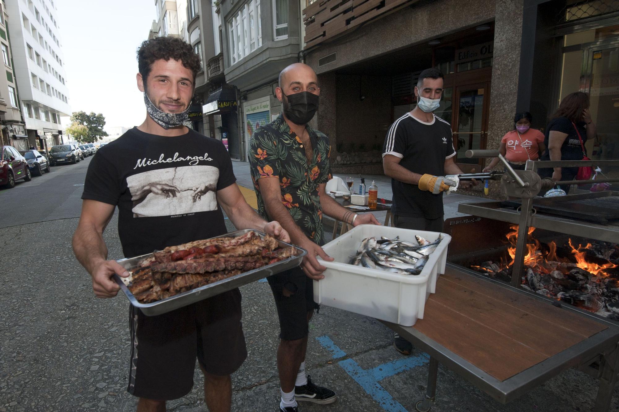 Así vive A Coruña el segundo San Juan en pandemia