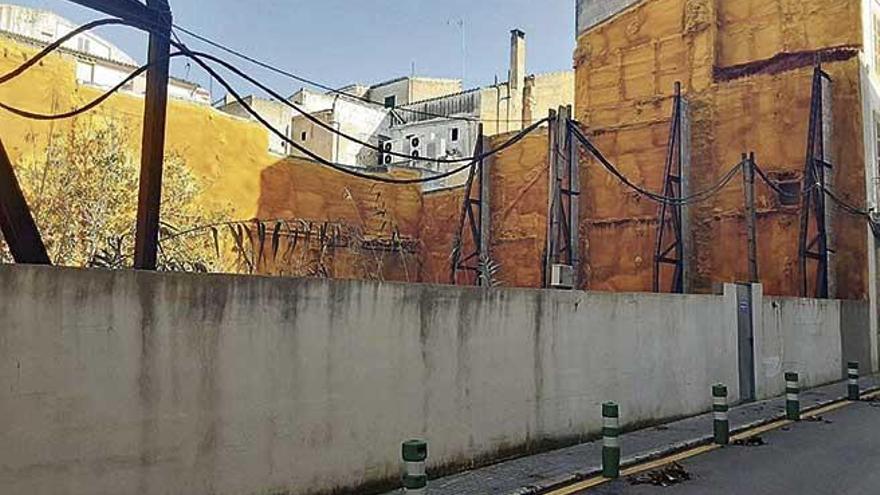 El solar, que estÃ¡ ubicado en la calle de s&#039;Aigo, acogerÃ¡ una docena de aparcamientos.