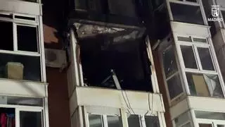 Así ha quedado un edificio en Madrid tras producirse un incendio en su interior
