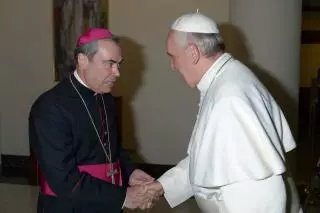 El obispo de Málaga agradece al papa su "generosidad" y "cercanía con los más pobres y descartados, como él decía"