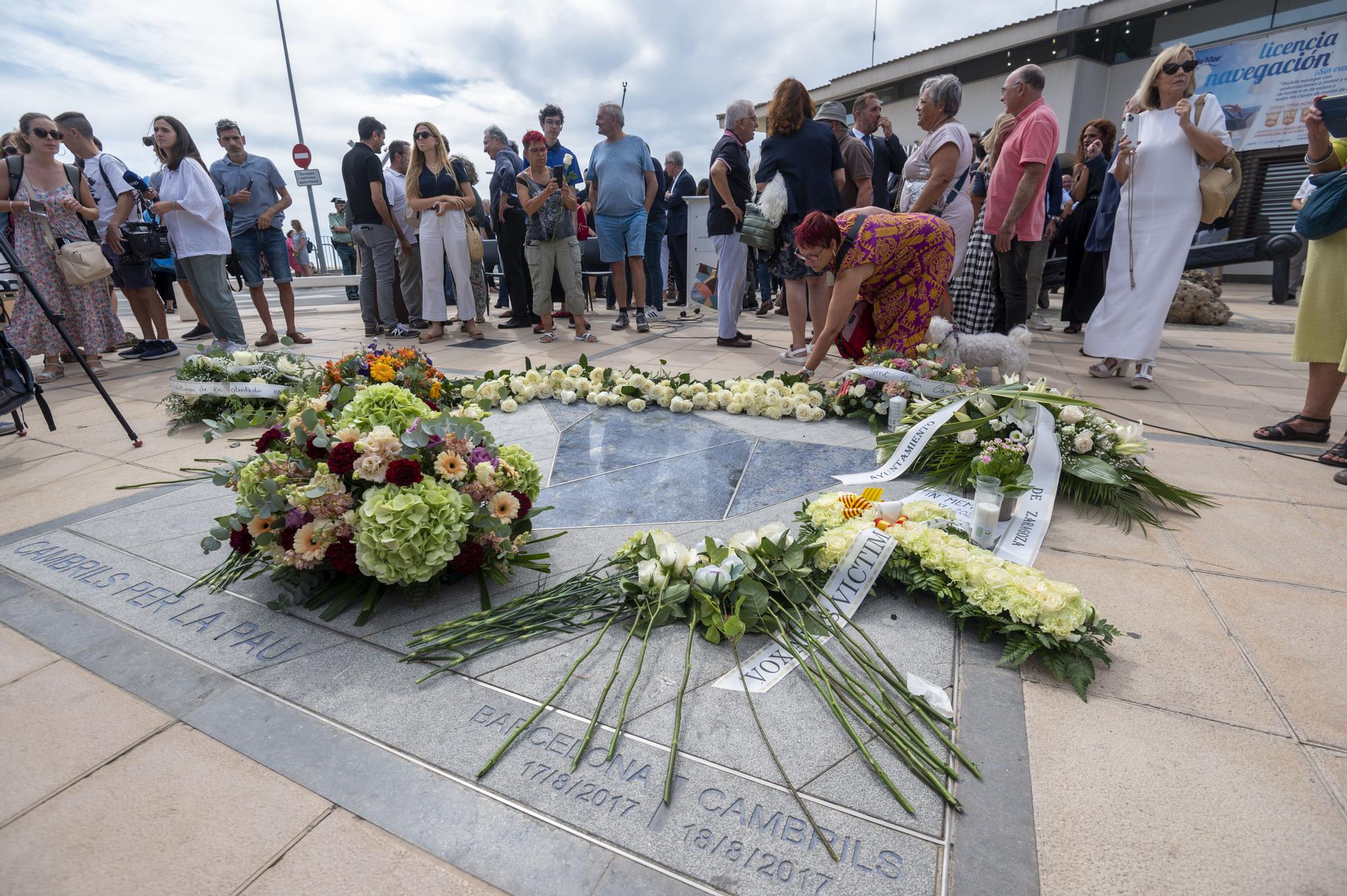 Las fotos del homenaje a las víctimas del 18-A en Cambrils
