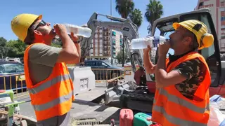 Empleo intensifica un año más la campaña para prevenir golpes de calor en el trabajo