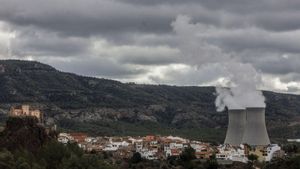 El debat de la pròrroga nuclear s’encalla a l’enrocar-se el Govern i les elèctriques