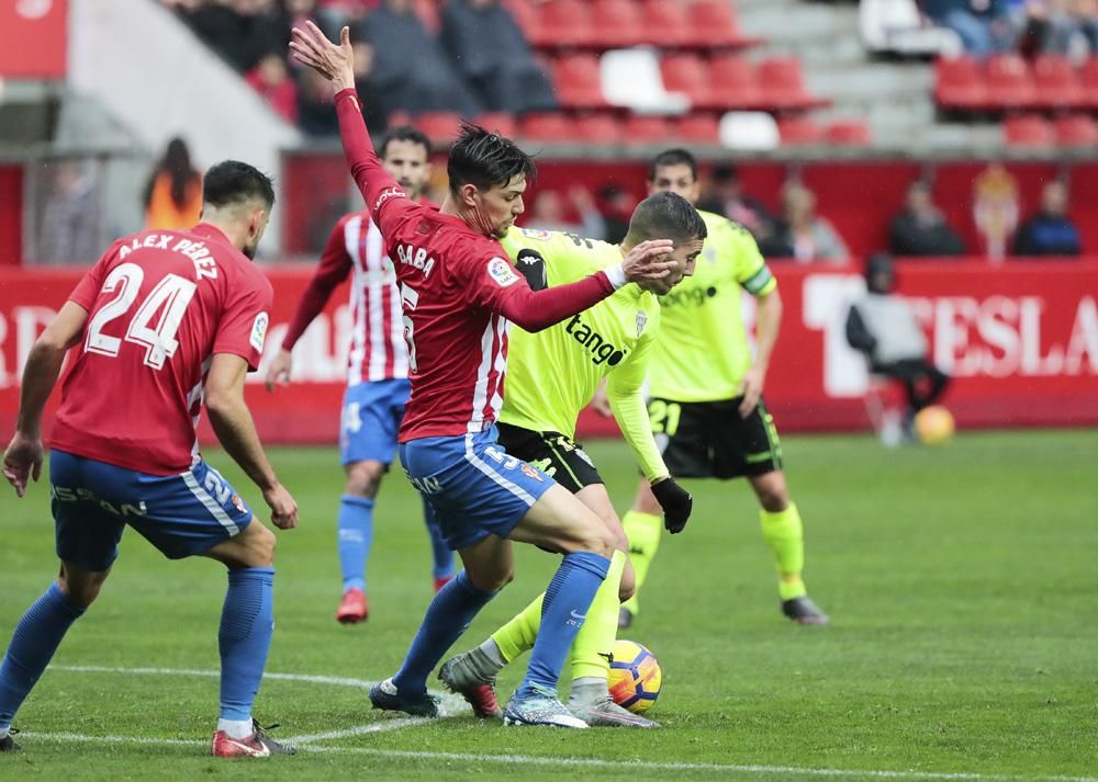 El Córdoba CF cae ante el Sporting.