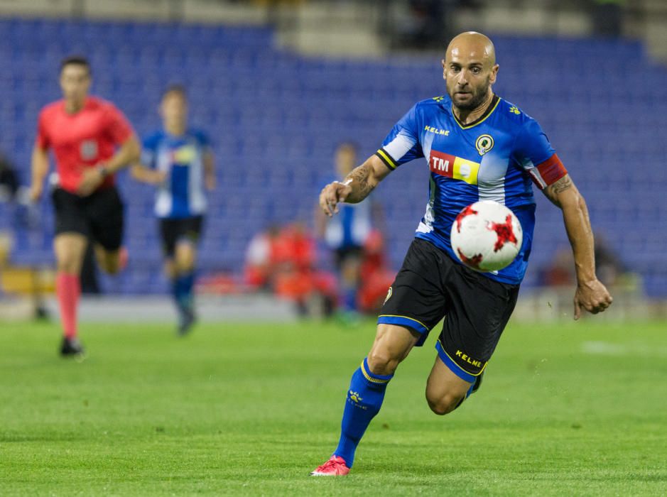 El Hércules regala otro empate en casa ante el Badalona por su nula ambición.