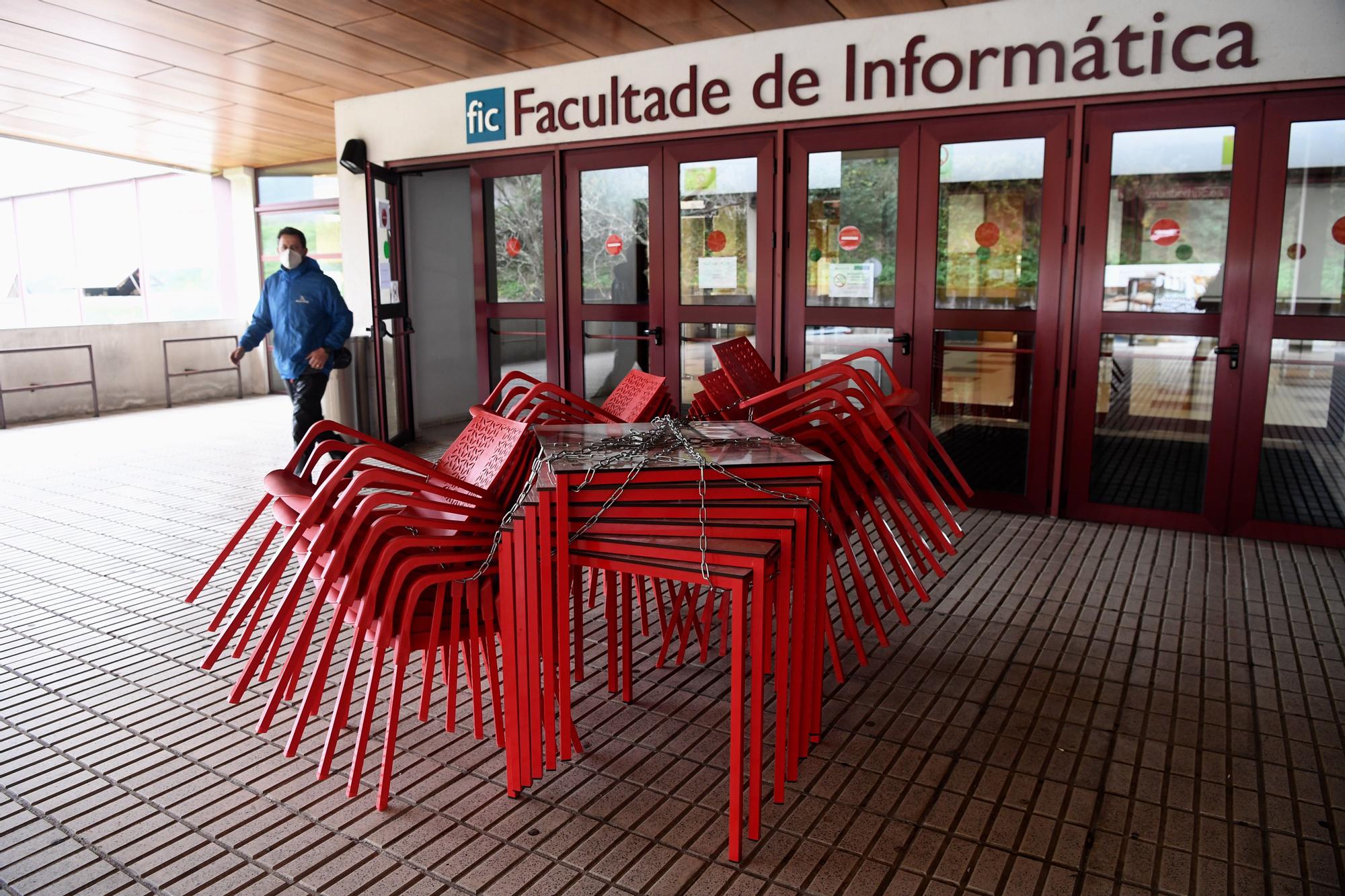 El retorno a las clases presenciales en el campus de Elviña