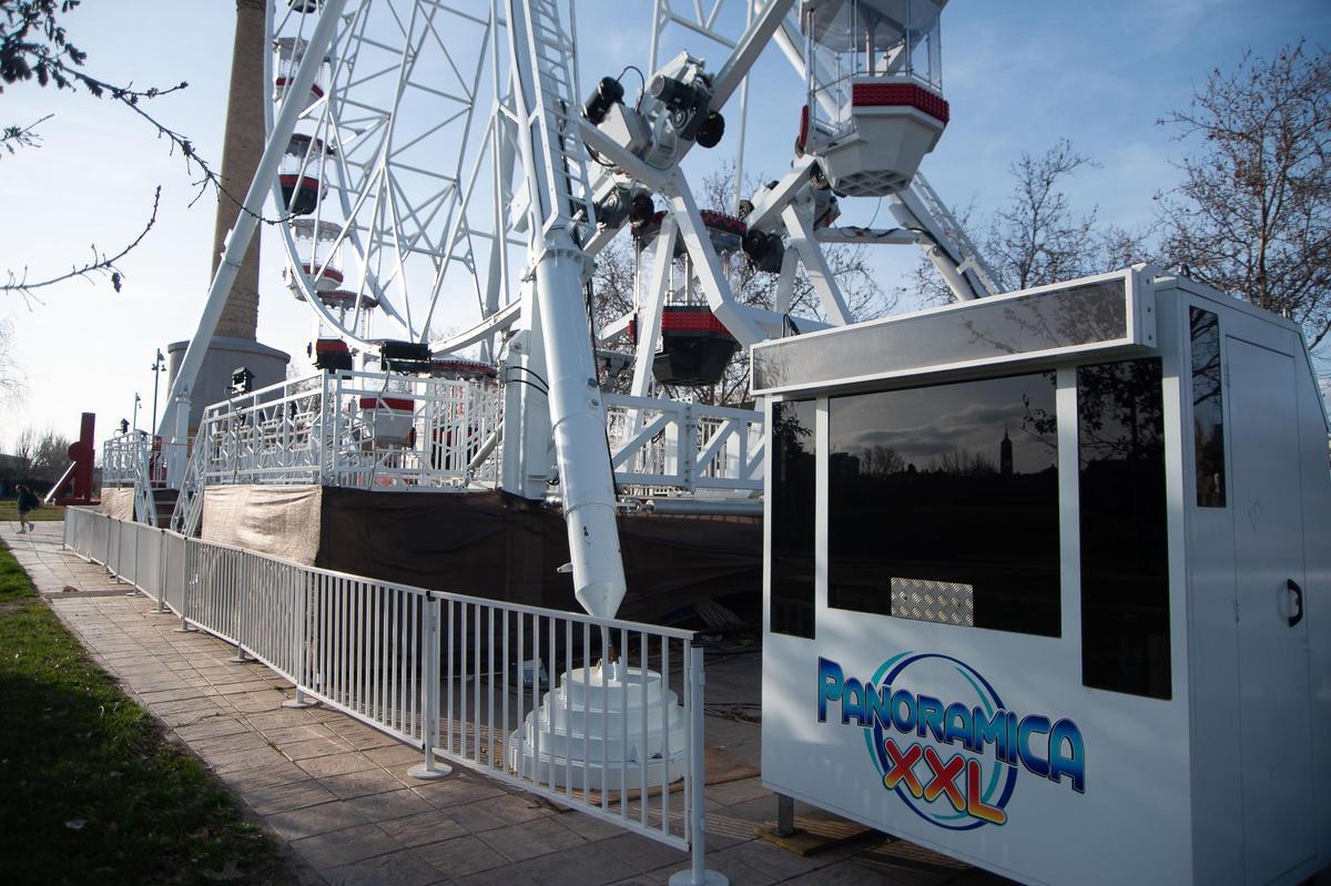 La noria de La Chimenea tendrá que ser desmontada en quince días.
